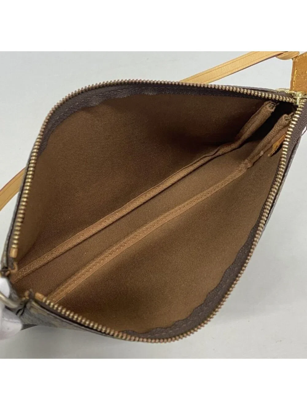 Louis Vuitton Pouch Monogram Pochette Soirle Brown